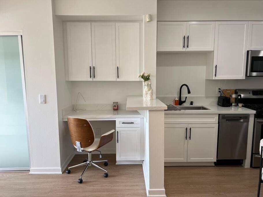 Fortuna-seaside Retreat In Santa Monica, Steps To The Beach, Free Parking * Los Ángeles